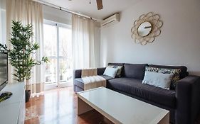 Calatrava Suite Apartment